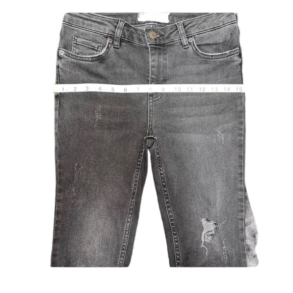 {NWOT Free People Black Fringe Hem Distressed Denim Jeans Size 25} - Picture 5 of 8